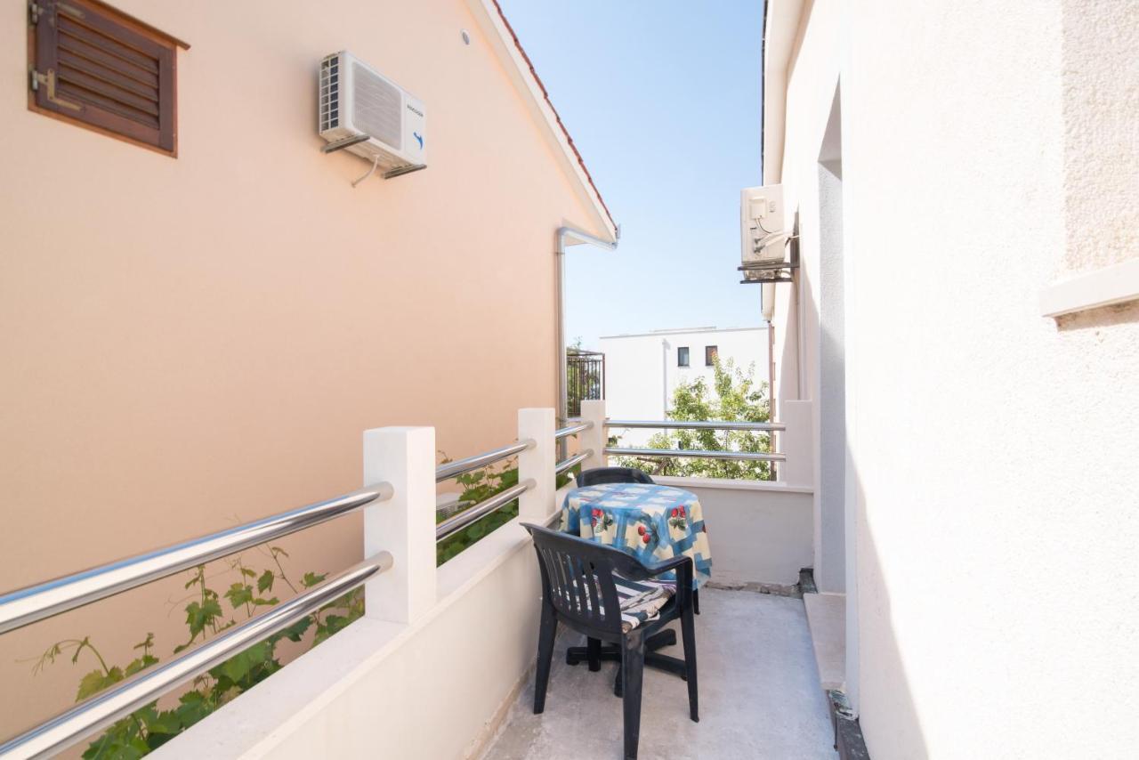 Studio Apartment Brela Quarto foto
